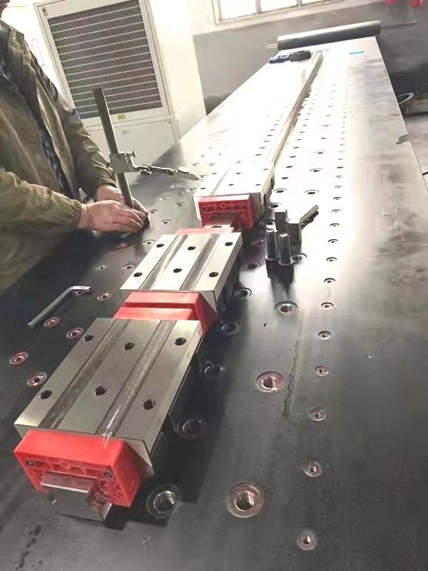 linear guide.jpg